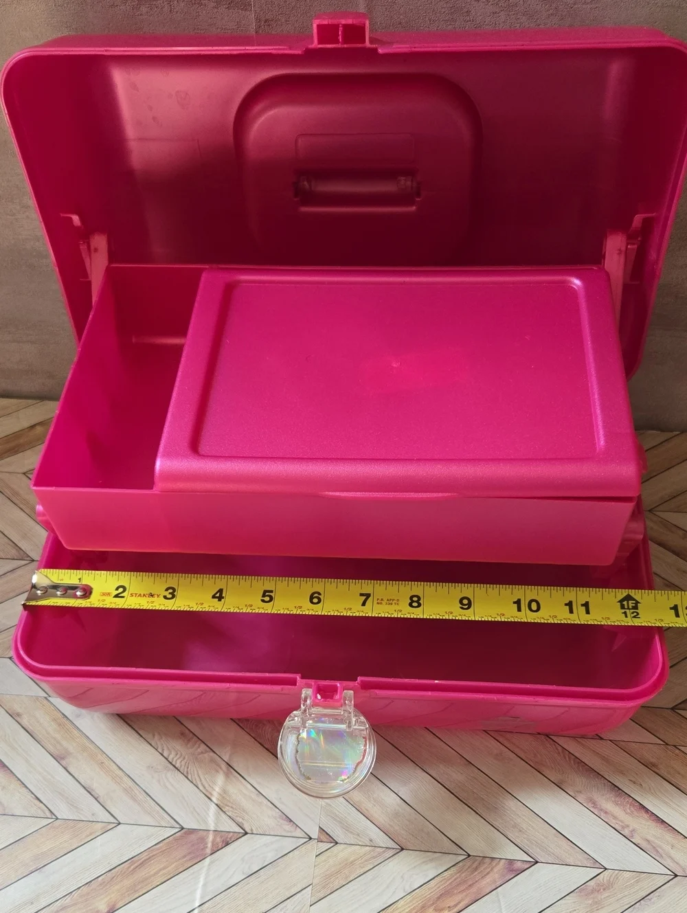 Vintage Y2K Caboodles Hot Pink Makeup Organizer Train Case Beauty Box
